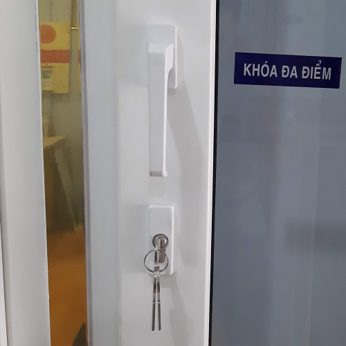 bo-khoa-da-diem-thuong-1800-gq-assa-abloy