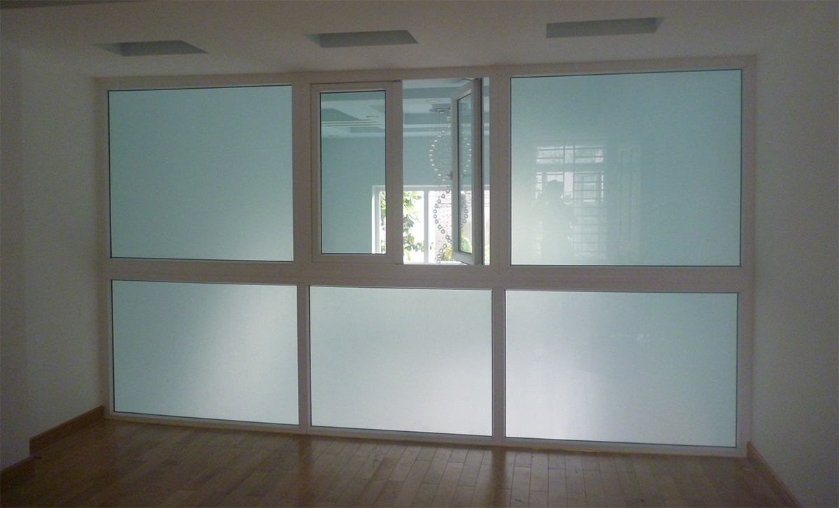 Cửa nhựa lõi thép cách âm, cách nhiệt chống nước tốt nhất