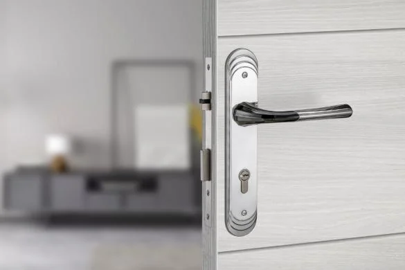 Khóa cửa HK kẽm VICKINI 35127.102 CP dài 260 - Ảnh 2