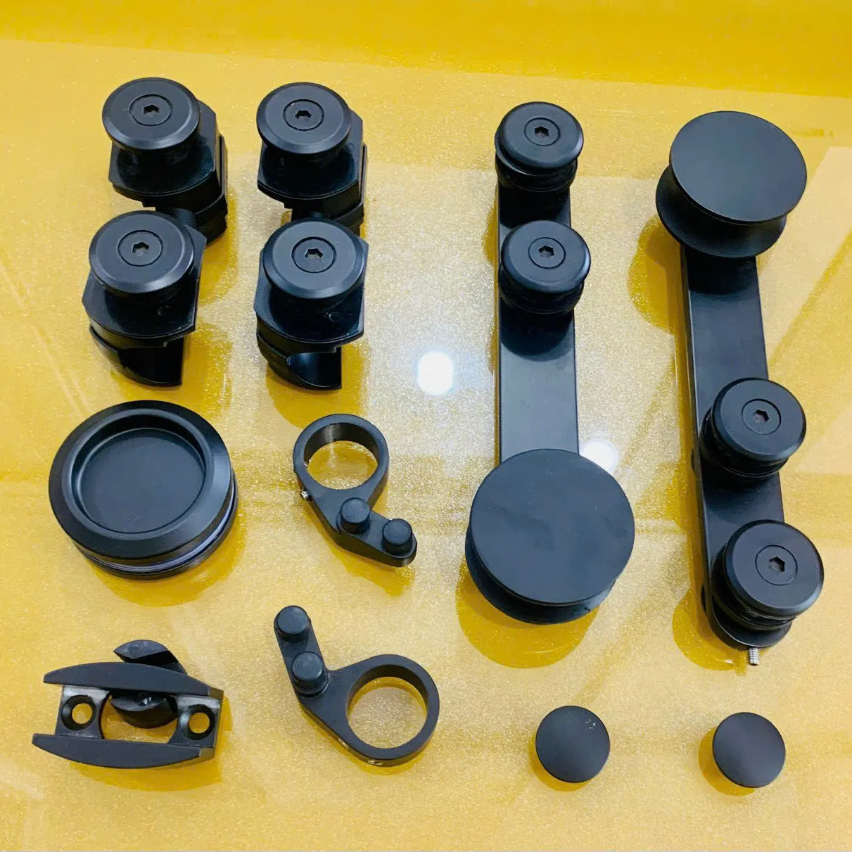 Bo-phu-kien-kinh-lua-don-phi-25-VVP-mau-den-2.jpg Bo-phu-kien-kinh-lua-don-phi-25-VVP-mau-den-2.jpg