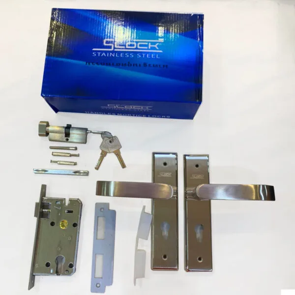 Khoa-Slock-02201-1.jpg Khoa-Slock-02201-1.jpg