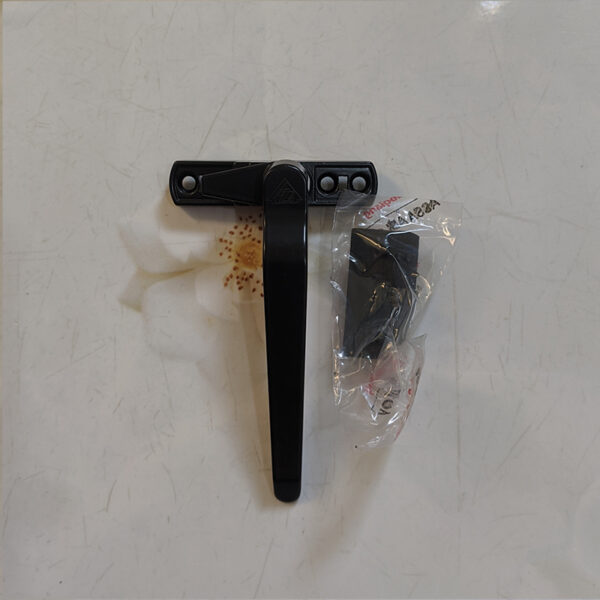 Tay cài cửa sổ hất GQ ASSA ABLOY màu đen - Hình ảnh 4