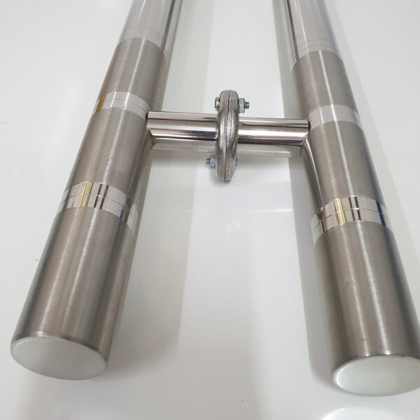 Tay nắm cửa cổng ø32 TN038.0400 Inox 201 dài 400mm - Hình ảnh 2