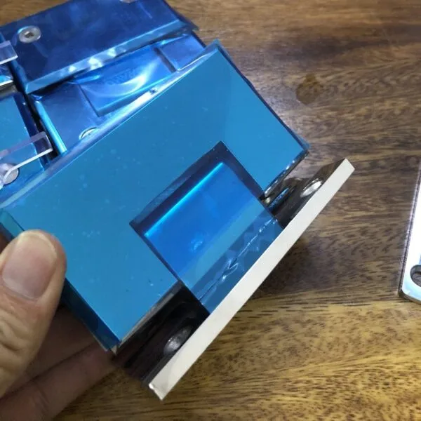 ban-le-tk-vvp-90-trang-bong4.jpg ban-le-tk-vvp-90-trang-bong4.jpg