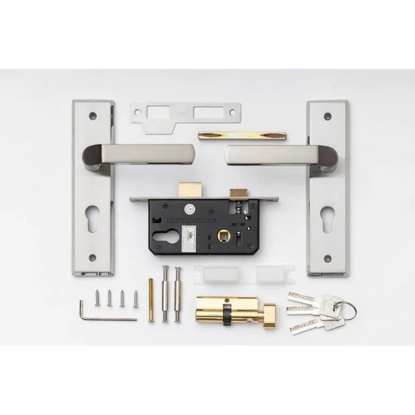 g-ex5833-7.jpg g-ex5833-7.jpg