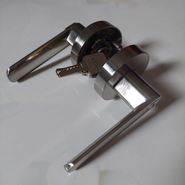 Khóa tròn tay nắm gạt inox Jeely 01 - Hình ảnh 2