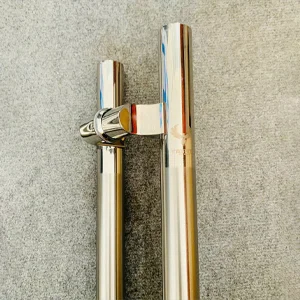 Tay nắm cửa lệch tâm