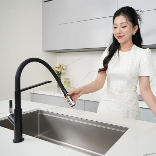 Vòi nước nóng lạnh Konox Tema Black
