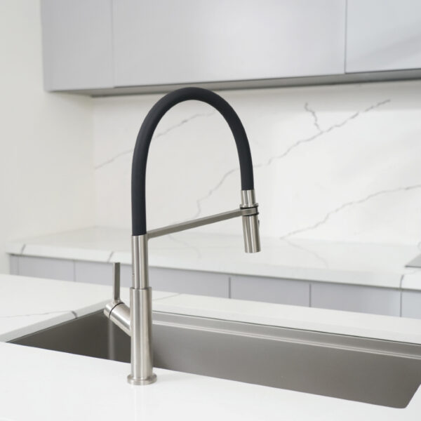 Vòi nước nóng lạnh Konox Tema Nickel 6
