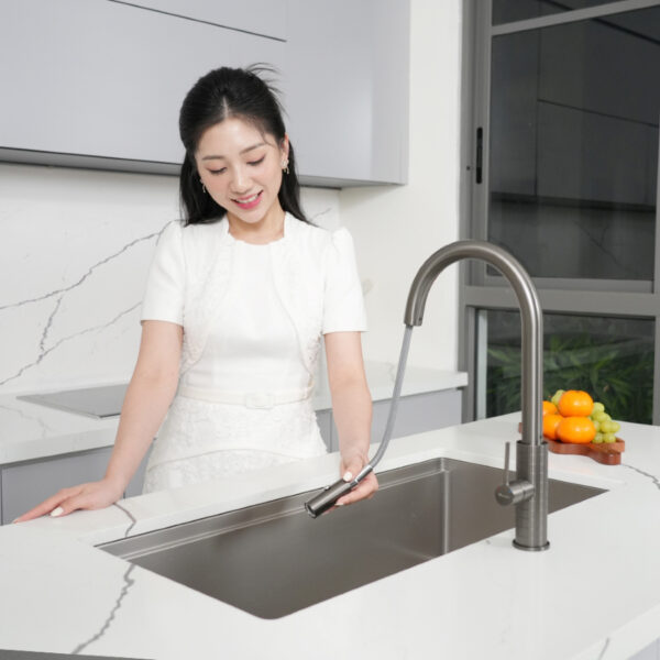 Vòi nước nóng lạnh Konox Venice Gun Metal