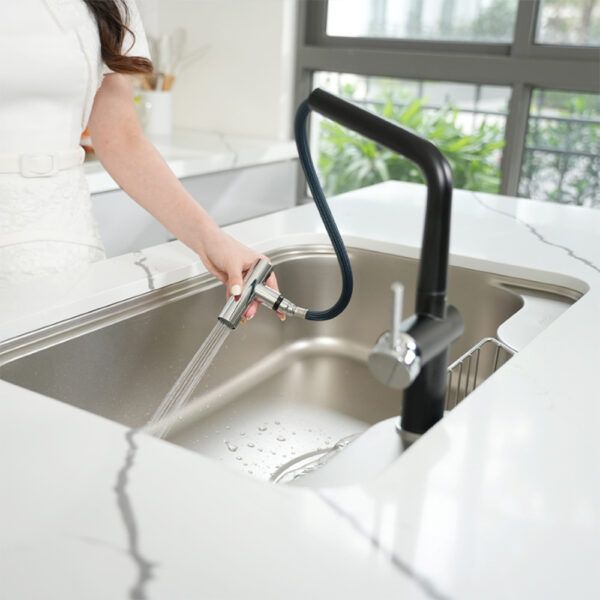 Vòi nước nóng lạnh Konox Volta Black