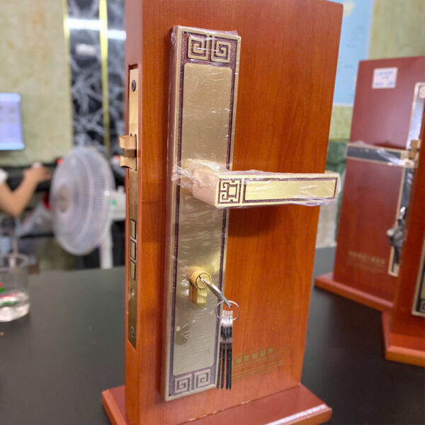 Khóa cửa chính KC019-8545 vàng mờ