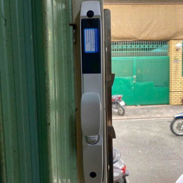 Khóa vân tay cửa lùa sắt KVT014-S30G màu xám bạc