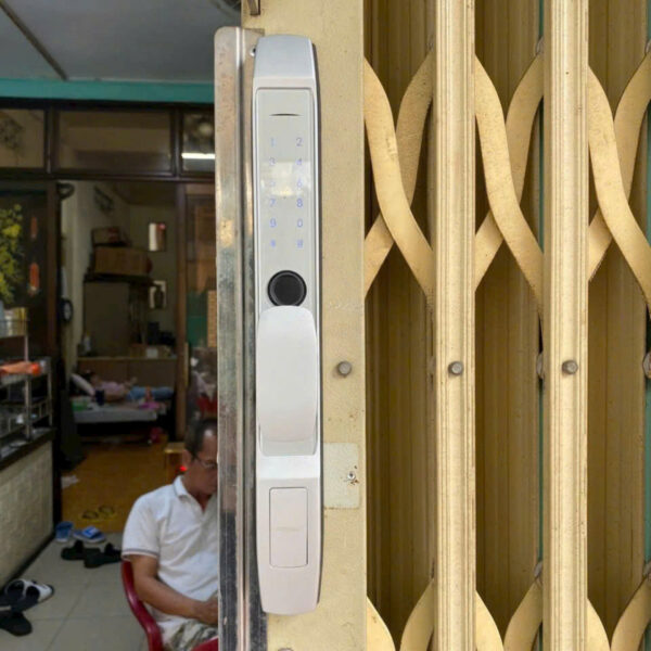Khóa vân tay cửa lùa sắt KVT014-S30G màu xám bạc