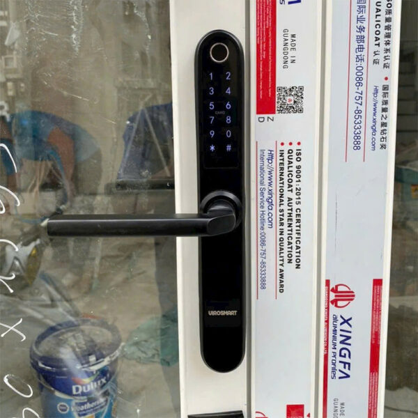 Khóa vân tay cửa nhôm KVT001-S31B màu đen