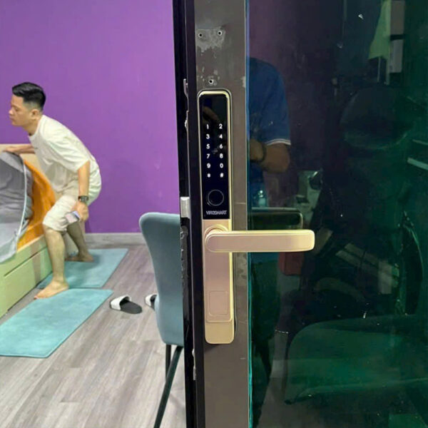 Khóa vân tay cửa nhôm KVT005-S30CD màu vàng
