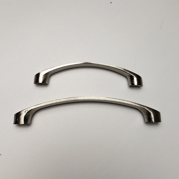 Tay nắm tủ hợp kim TN066